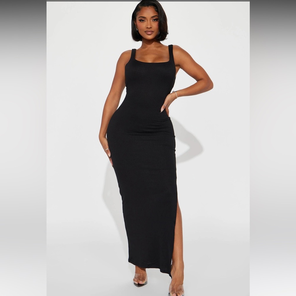 NWT fashion nova Alexis ribbed maxi dress